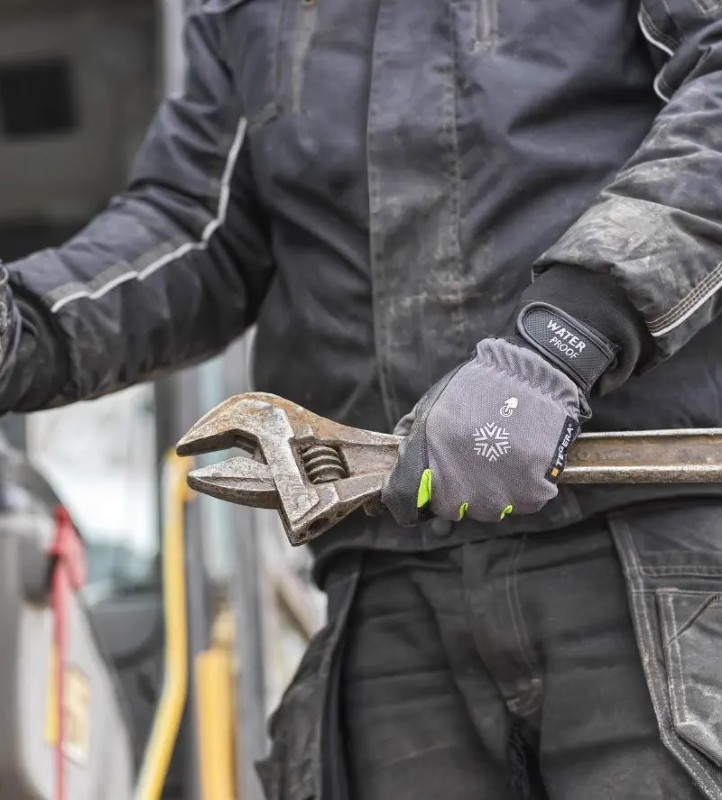 Ejendals 577 Gloves are the perfect winter work safety glove Ejendals 577 Work Thermal Gloves